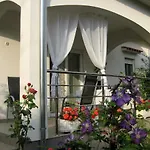 Radenka Zafron Apartament *