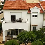 Apartment Radenka Zafron