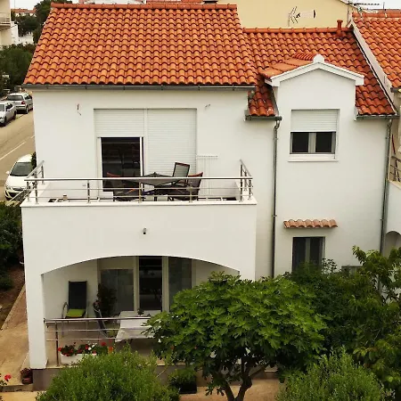 Apartamento Radenka Zafron