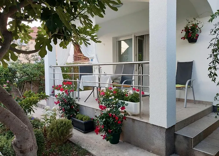 Radenka Zafron * Vodice