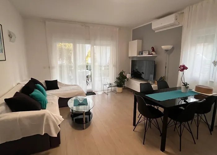 Radenka Zafron * Vodice